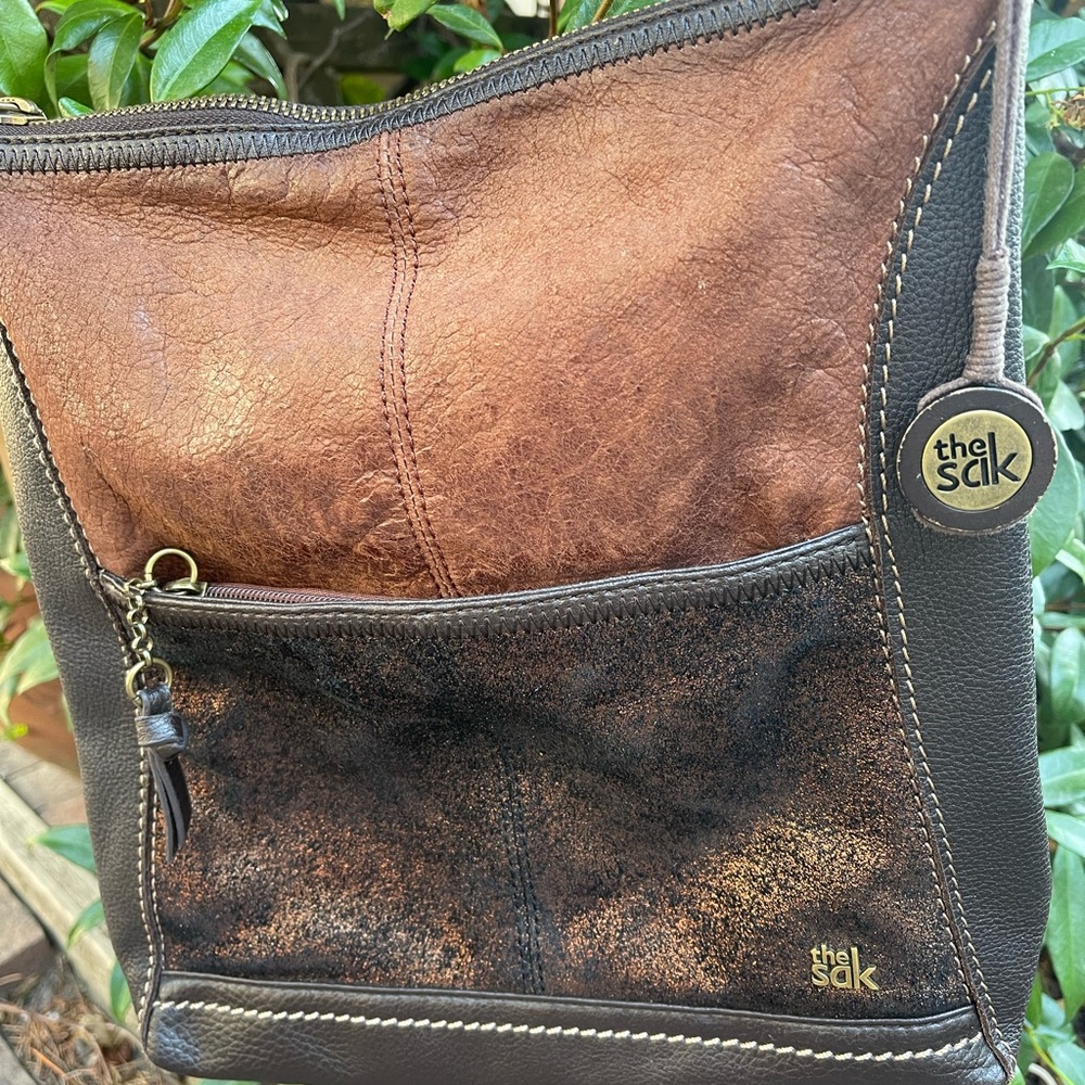 The Sak purse.